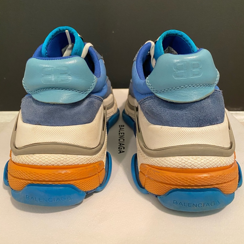 Balenciaga Triple S Men’s sneakers - Picture 3 of 11